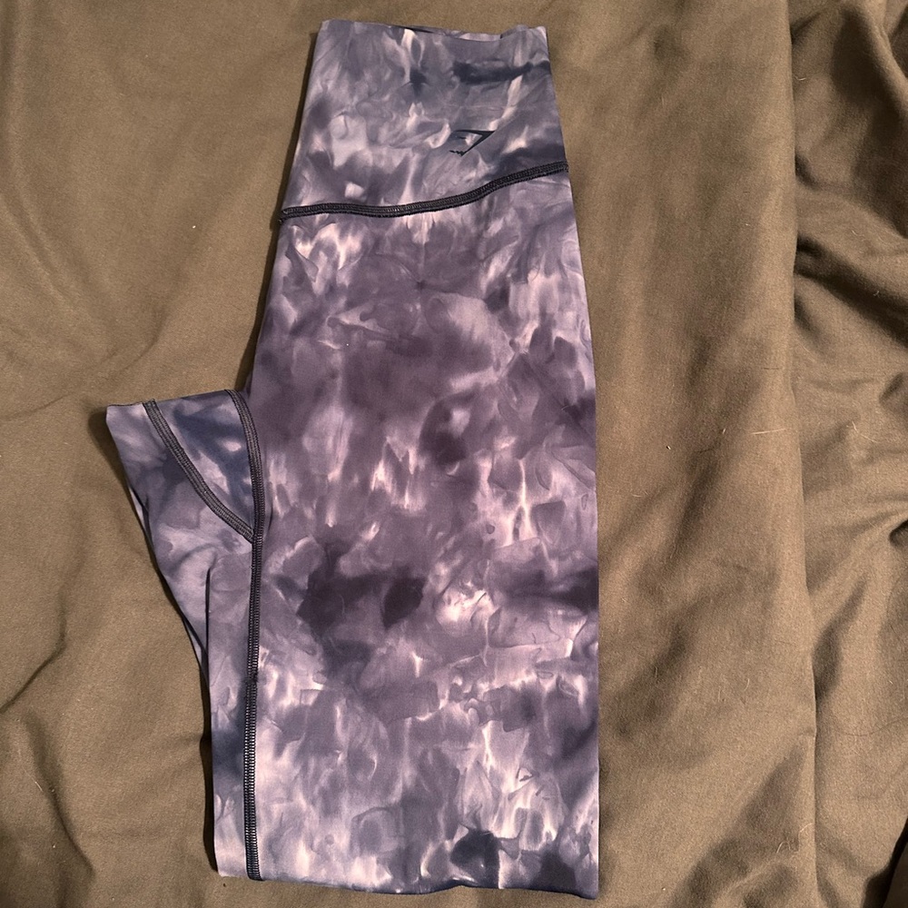 Blue and white swirl Gymshark leggings